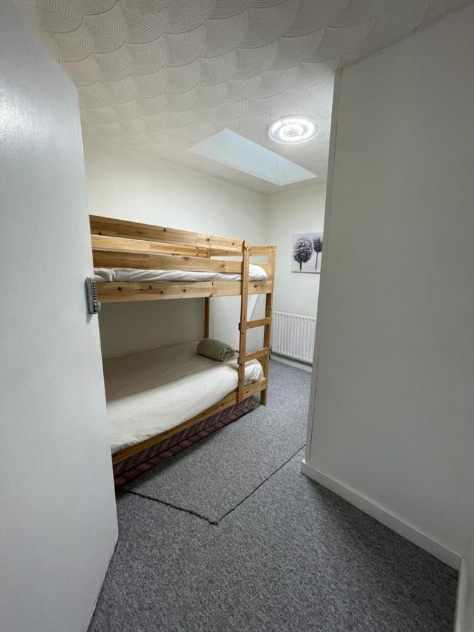 Bridge Street En Suite Rooms Merthyr Tydfil Zewnętrze zdjęcie